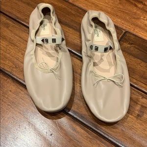 Valentino ballerina nude flats